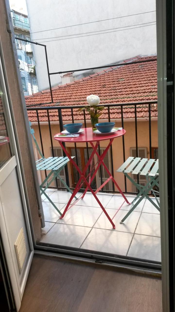 Superbe Appartement 5 Personnes Plein Coeur Centre-Ville Quartier Du Port De Nice Exteriör bild